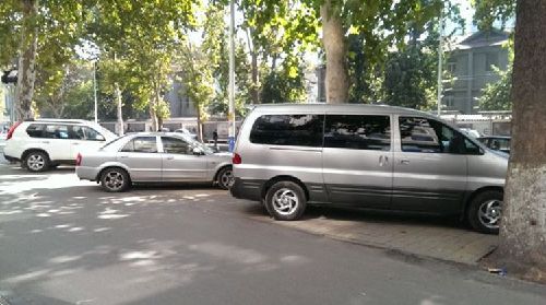 違章停車被拖壞，就該自認倒霉？告訴車主如何獲得賠償